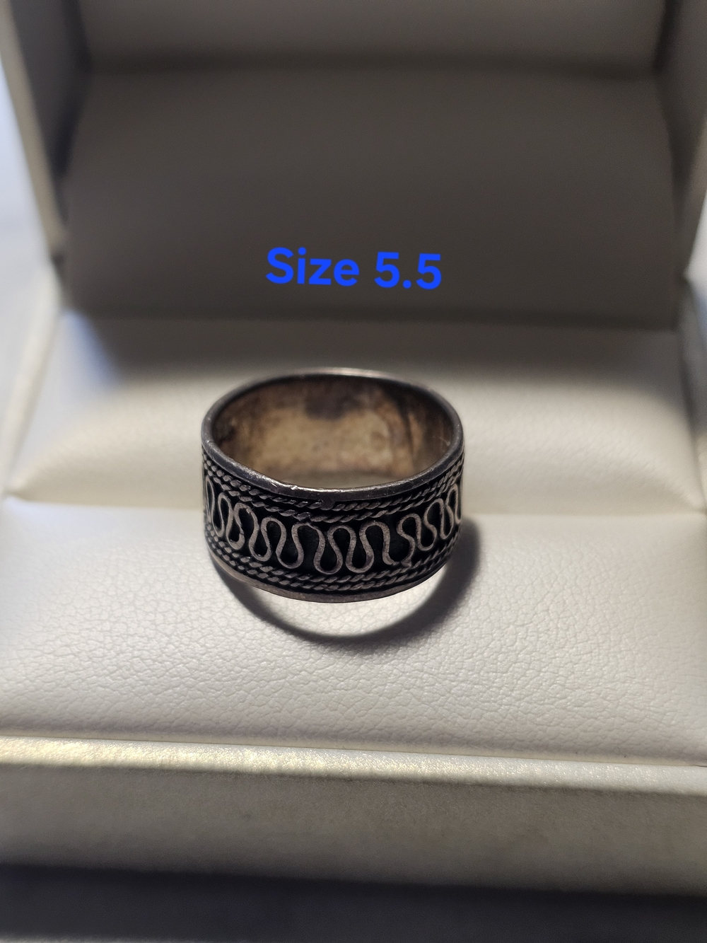 Sterling Silver 925 Patterned Ring in Antique Black Finish - Size 5.5